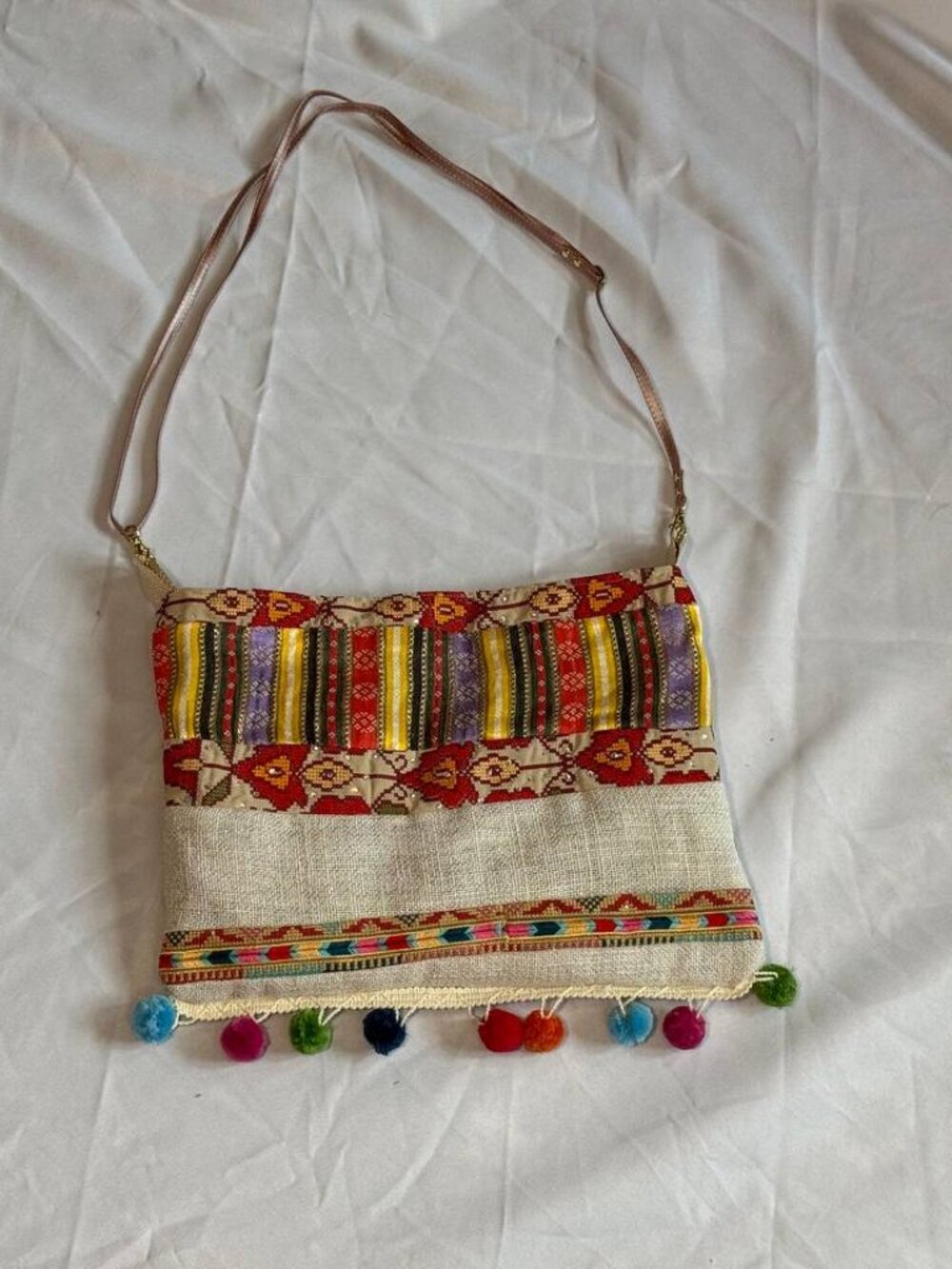 Palestinian Thobe Pompom Purse - Picture 2 of 2